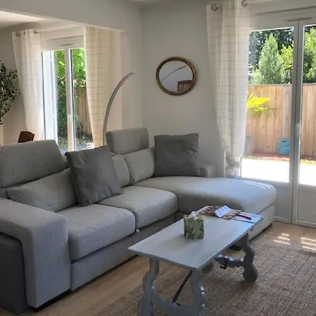 Hotell Charme Et Tranquilite Sur Le Bassin D'arcachon Andernos-les-Bains